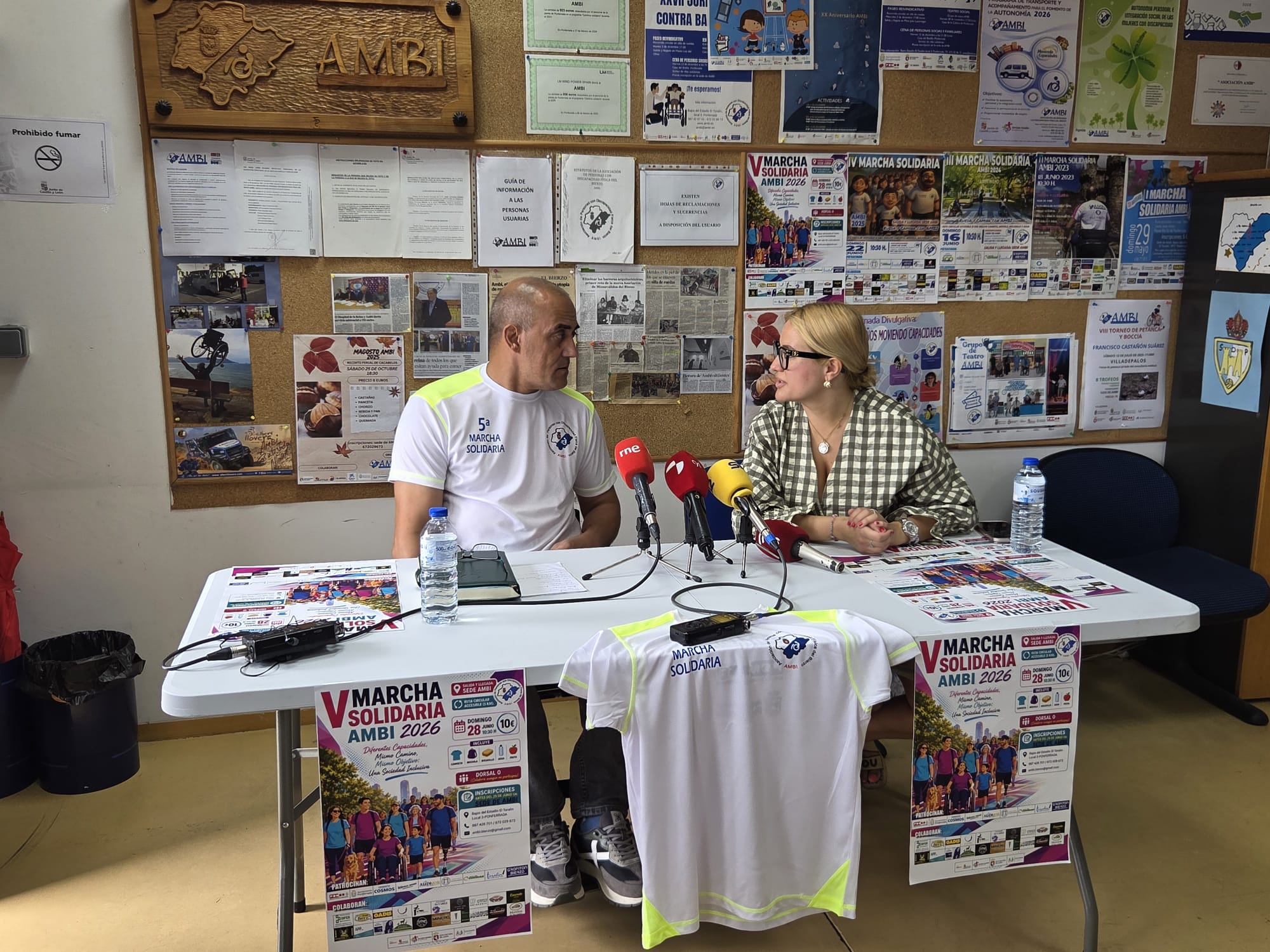 Presentación de la quinta edición de la Marcha Solidaria de Ambi Bierzo. | J.F. Presentación de la quinta edición de la Marcha Solidaria de Ambi Bierzo. | J.F.