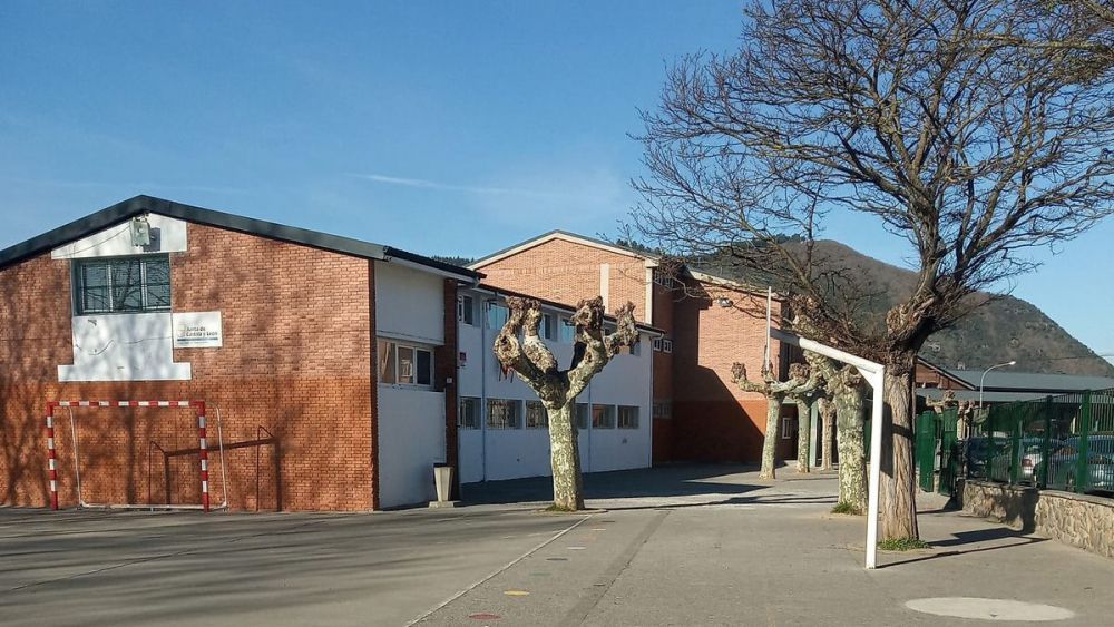 El Colegio La Borreca de Ponferrada por fin tendrá su ansiada cubierta para el patio.