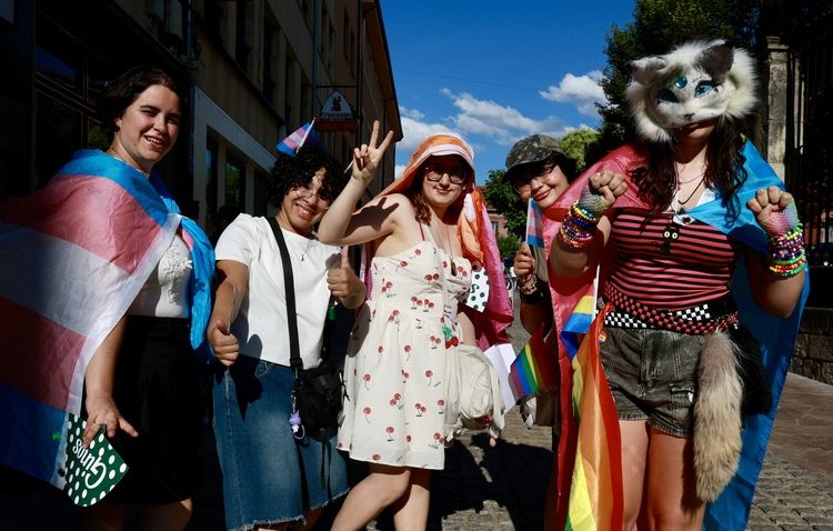 La manifestación del Orgullo LGTBIAQ+ (5)