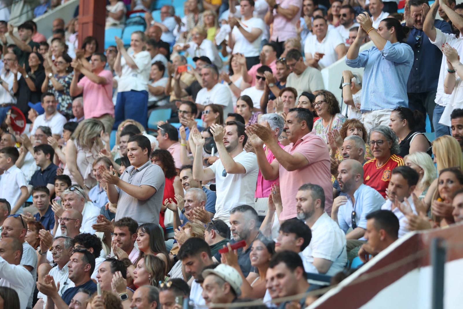  La corrida de toros en León 2026, en imágenes 
