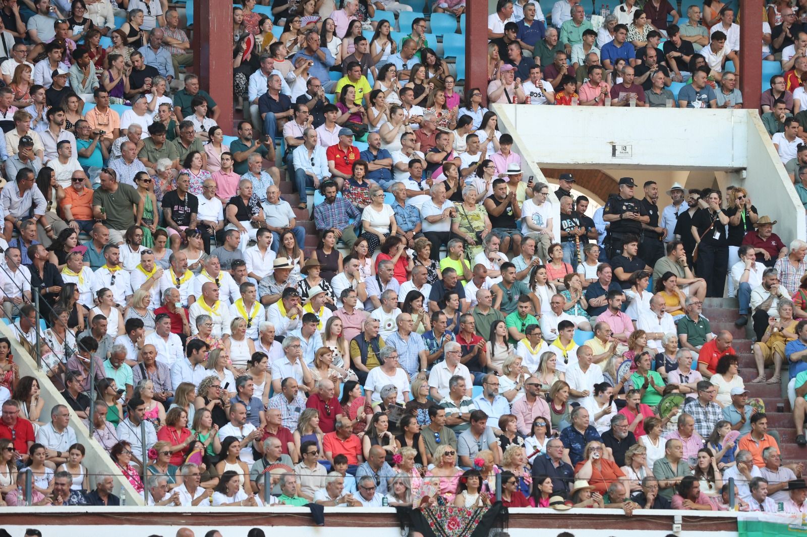  La corrida de toros en León 2026, en imágenes 