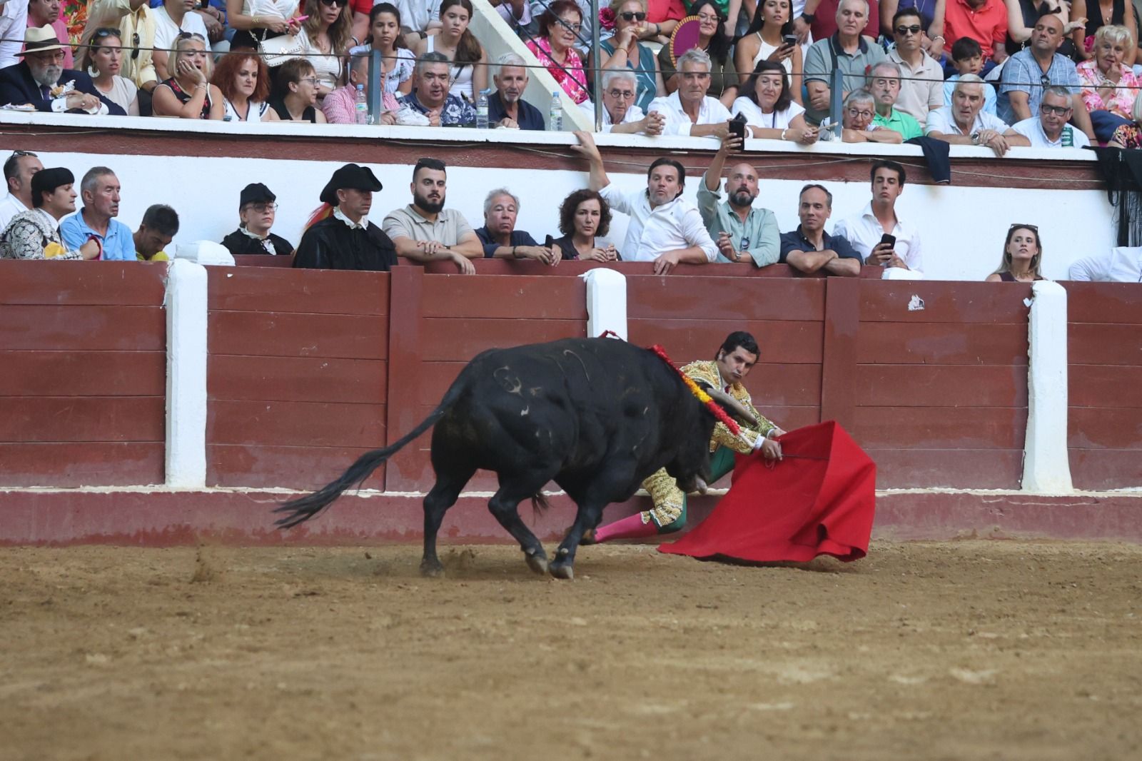  La corrida de toros en León 2026, en imágenes 