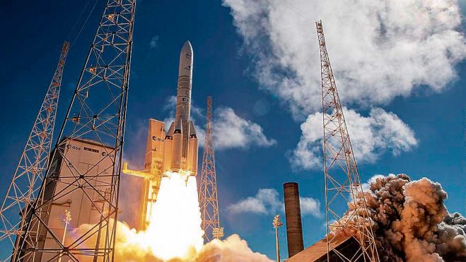 Espectacular imagen del lanzamiento del Ariane 6 mejorado hace tan solo unos días y que, explica Matías Fernández Valbuena, fue un rotundo éxito.