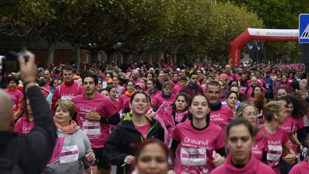 Imagen de archivo de una iniciativa contra el cáncer en la ciudad de León. | SAÚL ARÉN