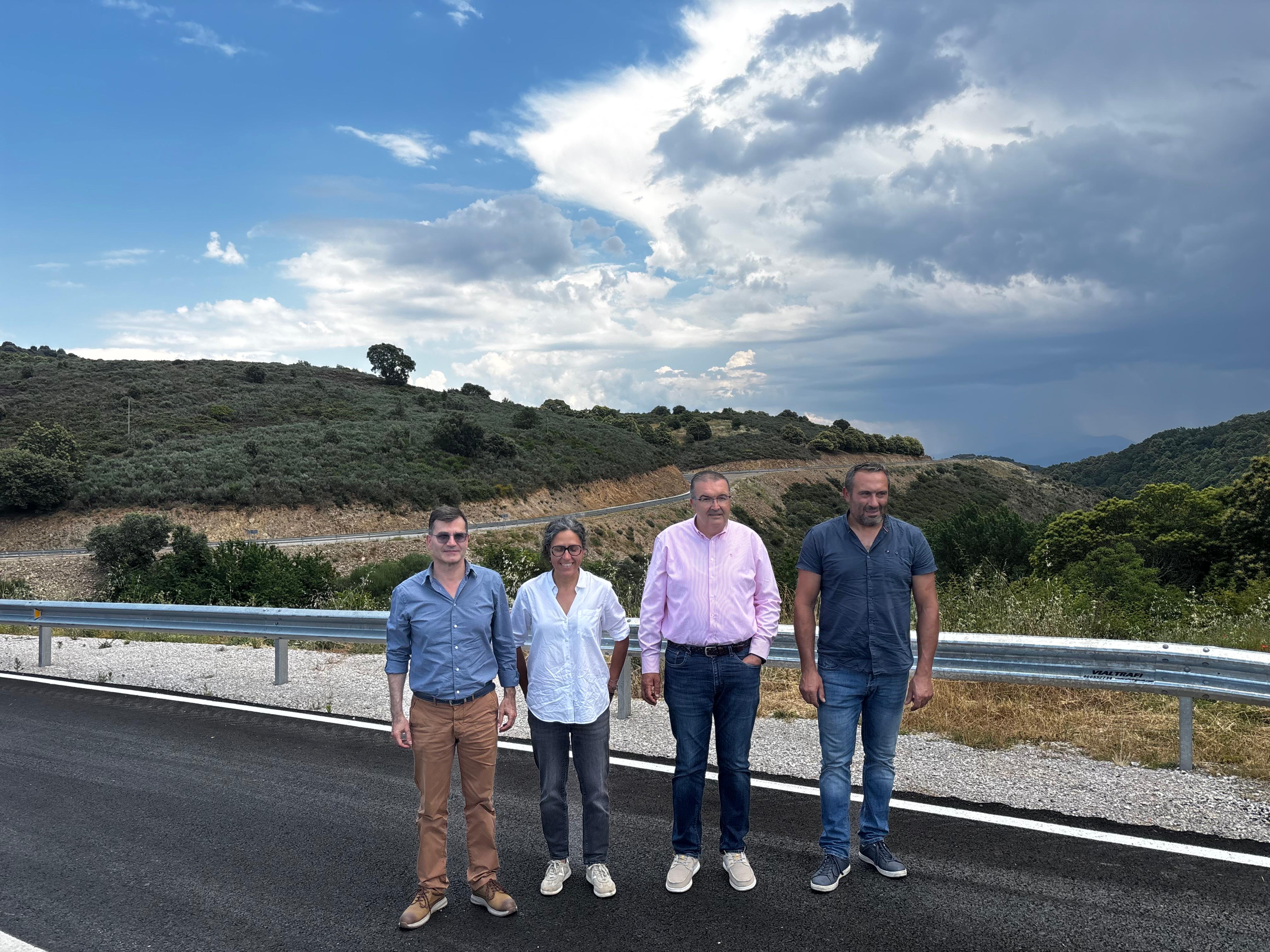 La Diputación de León ha dado por concluidas las obras de acondicionamiento de la carretera LE-5220.