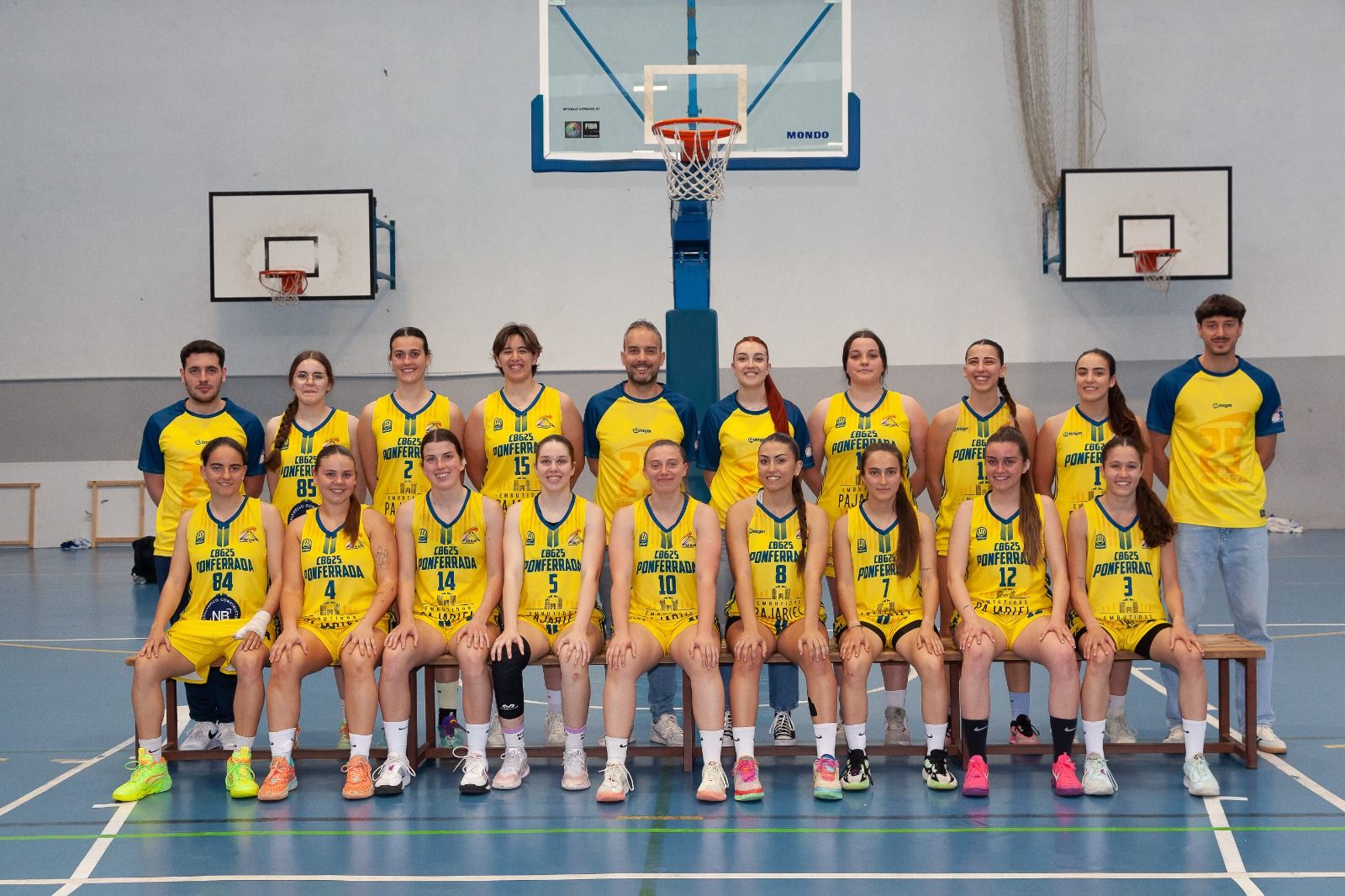 EMBUTIDOS PAJARIEL 6,25   1ª DIVISIÓN FEMENINA