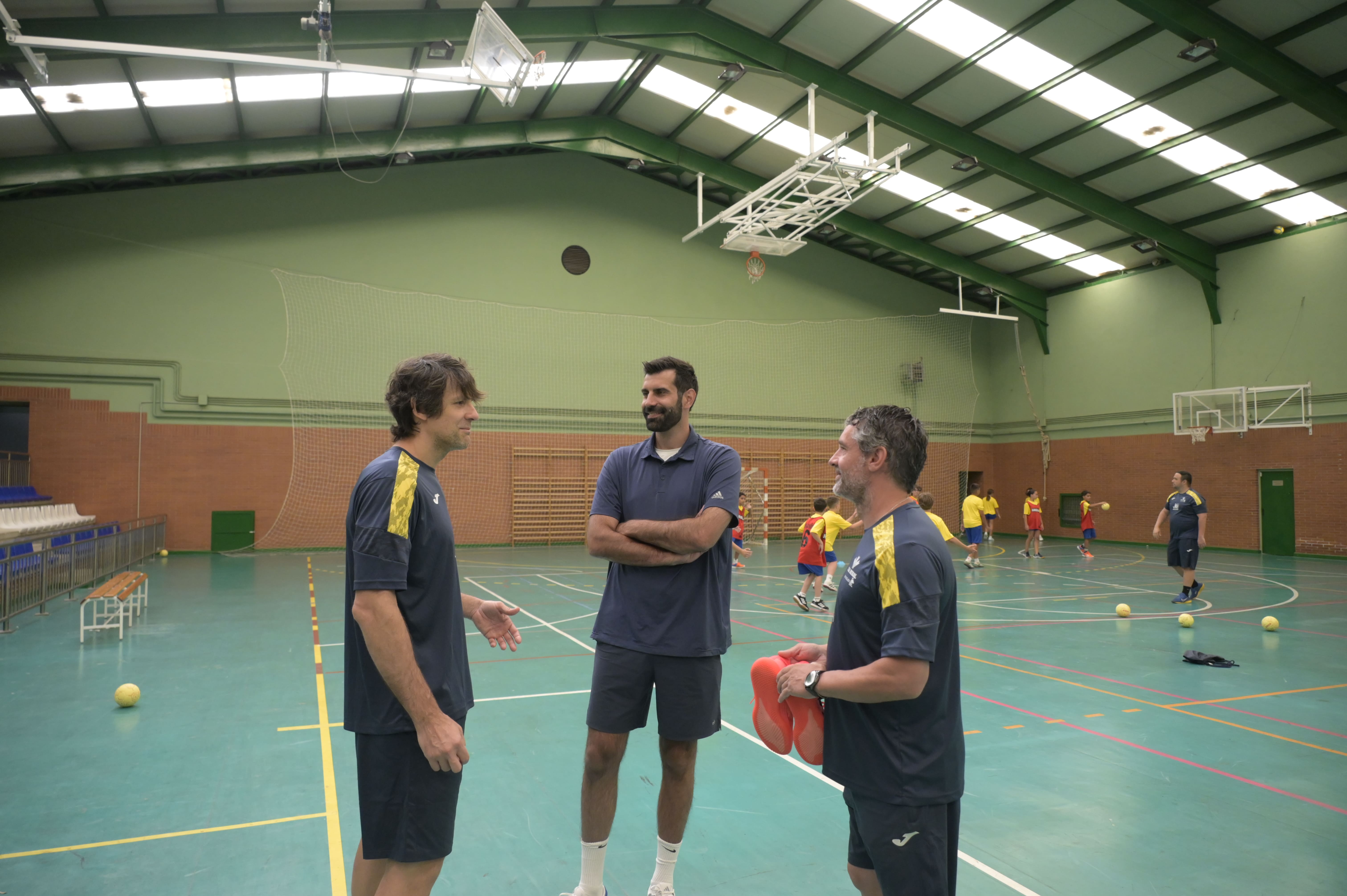 El VIII Campus Juanin García cerró otra gran edición de balonmano en Santa Lucía de Gordón. REPORTAJE GRÁFICO L.N.C (18)