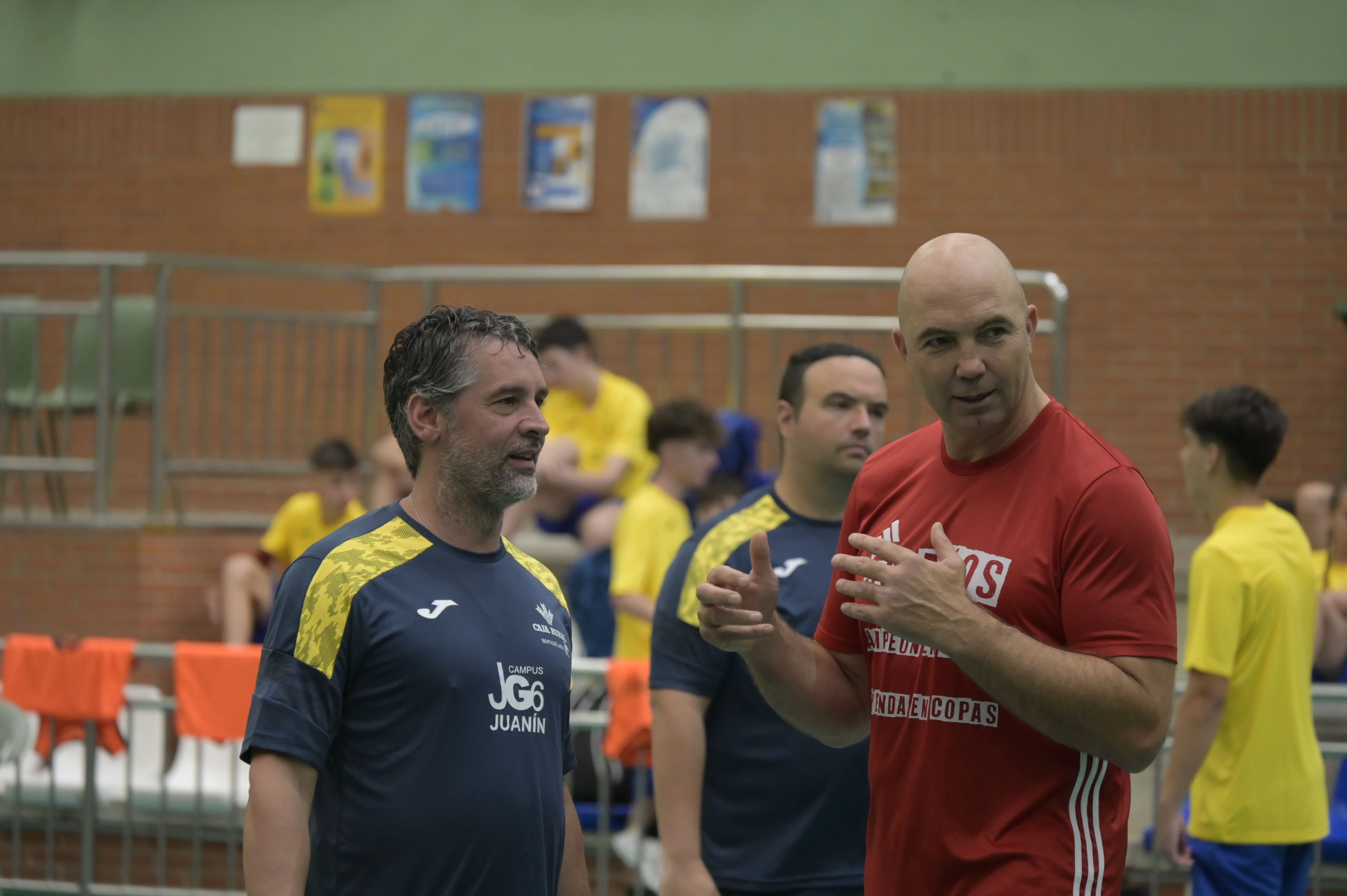 El VIII Campus Juanin García cerró otra gran edición de balonmano en Santa Lucía de Gordón. REPORTAJE GRÁFICO L.N.C (9)