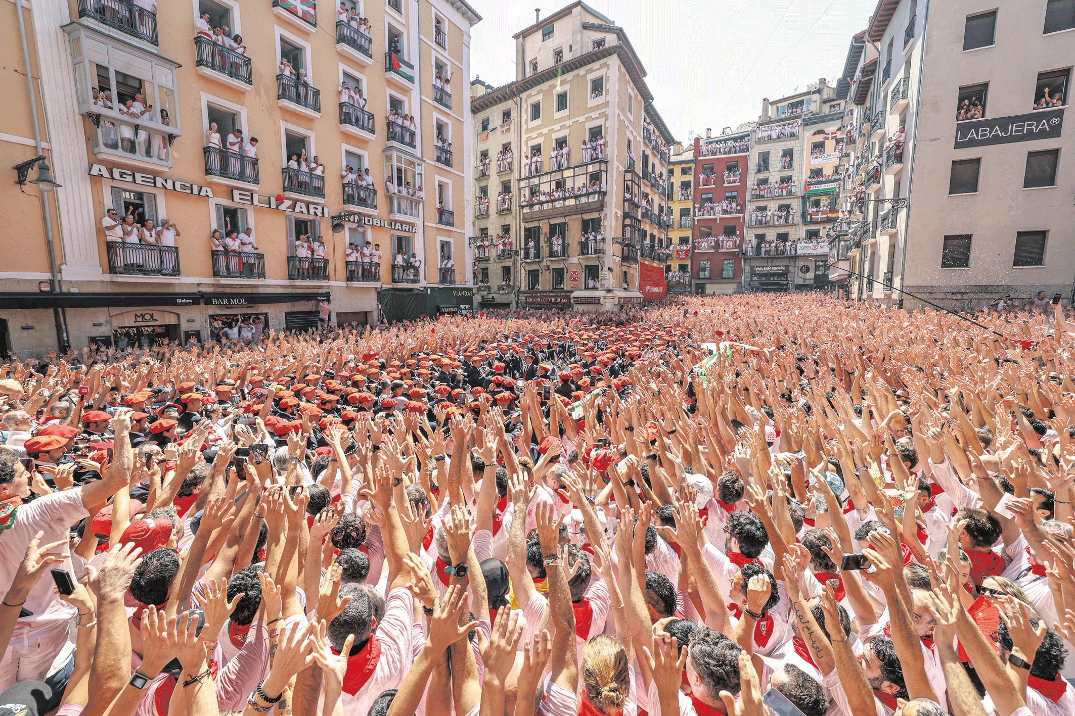 Chupinazo de San Fermín | M. ÁNGEL LAZO