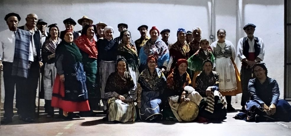 Foto de familia de la edición anterior de la Ronda Tradicional Bañezana. | L.N.C. Foto de familia de la edición anterior de la Ronda Tradicional Bañezana. | L.N.C.