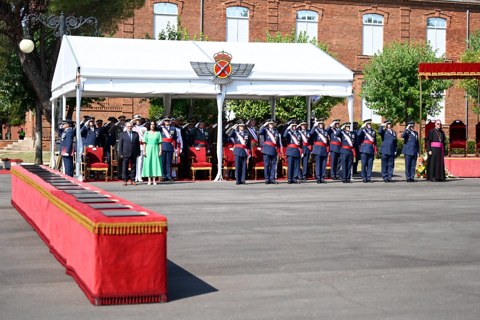  Graduación militar de los nuevos sargentos en la Academia Básica del Aire 