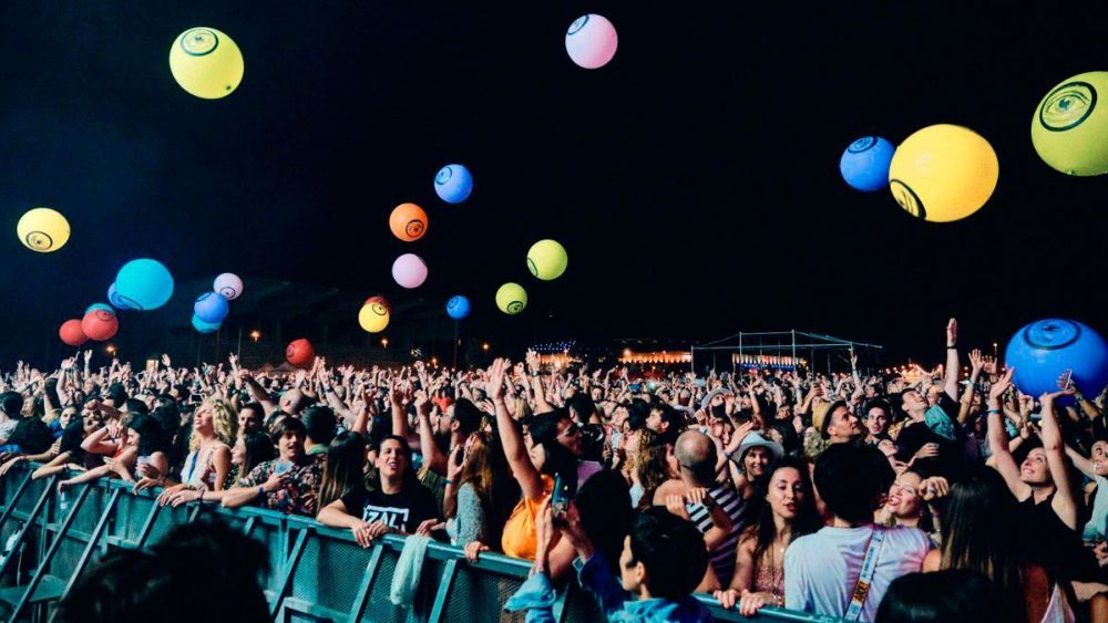 Fans durante un concierto de Izal en el Planeta Sound.
