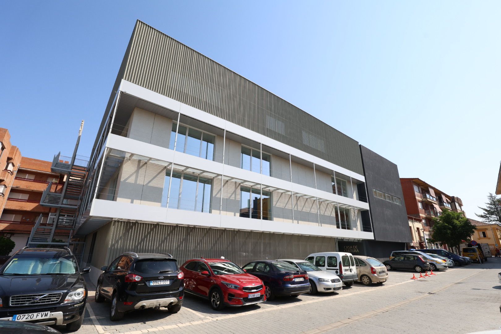 Vista exterior de la Casa de Cultura totalmente renovada. | FERNANDO OTERO Vista exterior de la Casa de Cultura totalmente renovada. | FERNANDO OTERO
