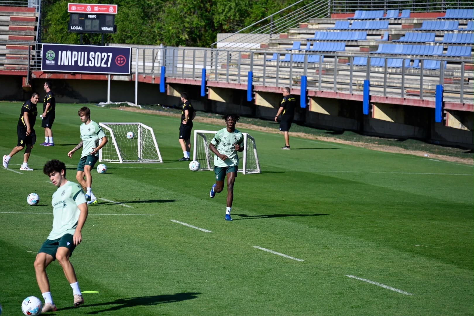 Primer entrenamiento de la Cultural (10)