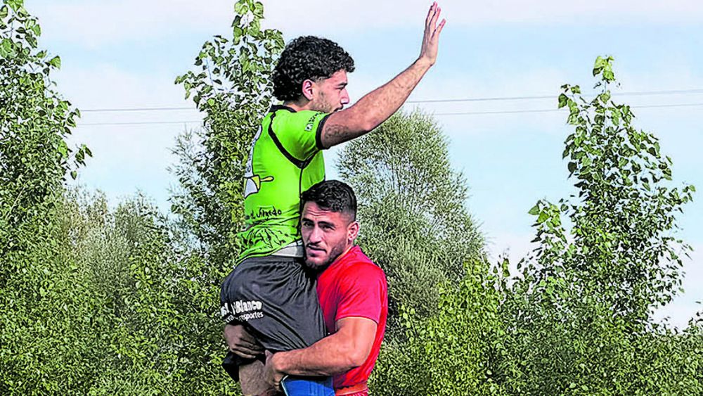 Chelo de Puente Almuhey se impuso en la final de medios al navarro Ibai Gracia / SAÚL ARÉN Chelo de Puente Almuhey se impuso en la final de medios al navarro Ibai Gracia / SAÚL ARÉN