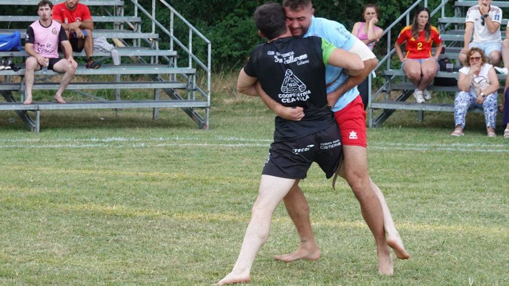 David F. Pazo puso la nota emotiva ganando en casa y derrotando en la final al campeón / SAÚL ARÉN David F. Pazo puso la nota emotiva ganando en casa y derrotando en la final al campeón / SAÚL ARÉN