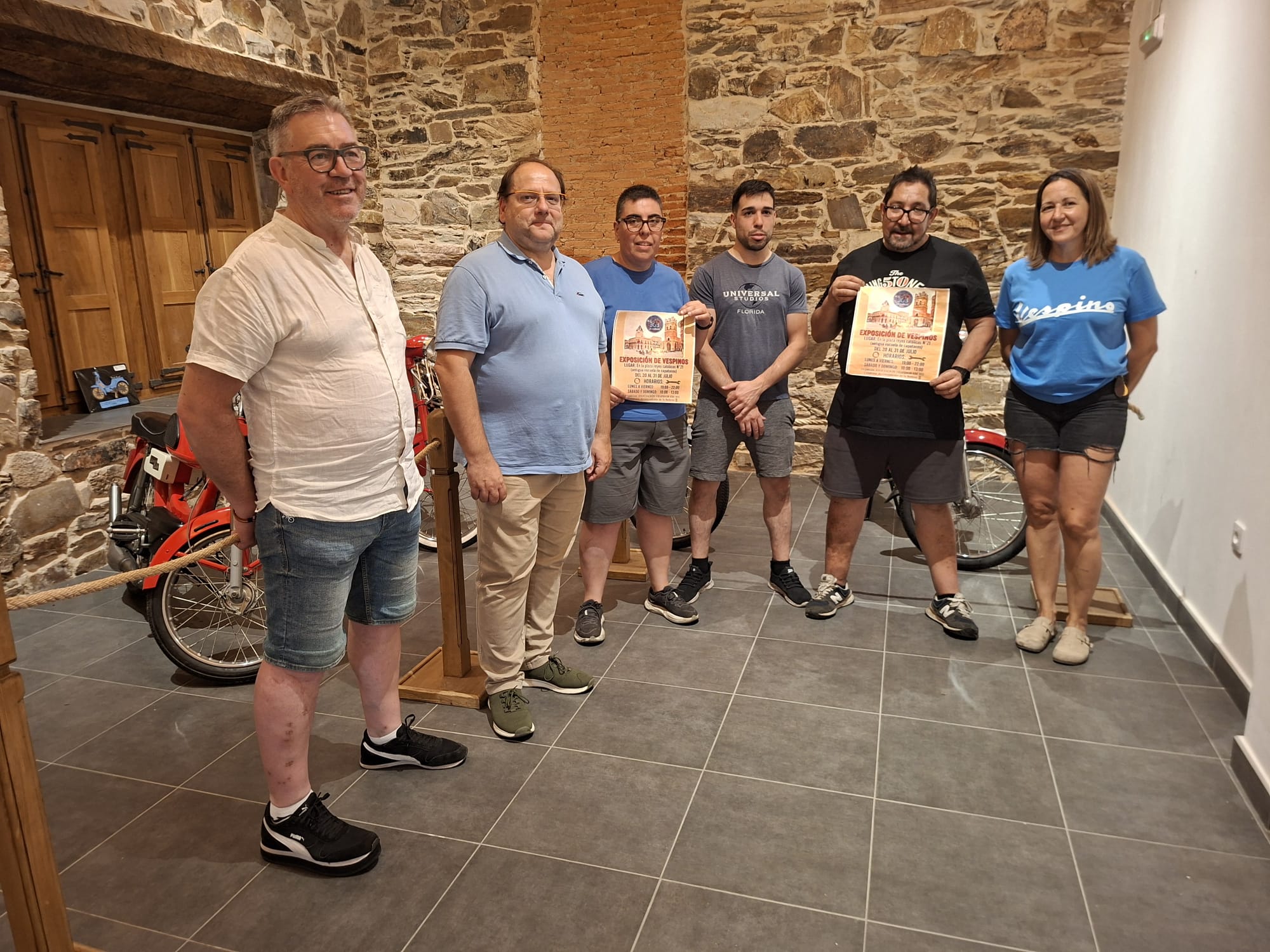 Inauguración de la muestra en la Casa del Capataz de La Bañeza. | L.N.C.