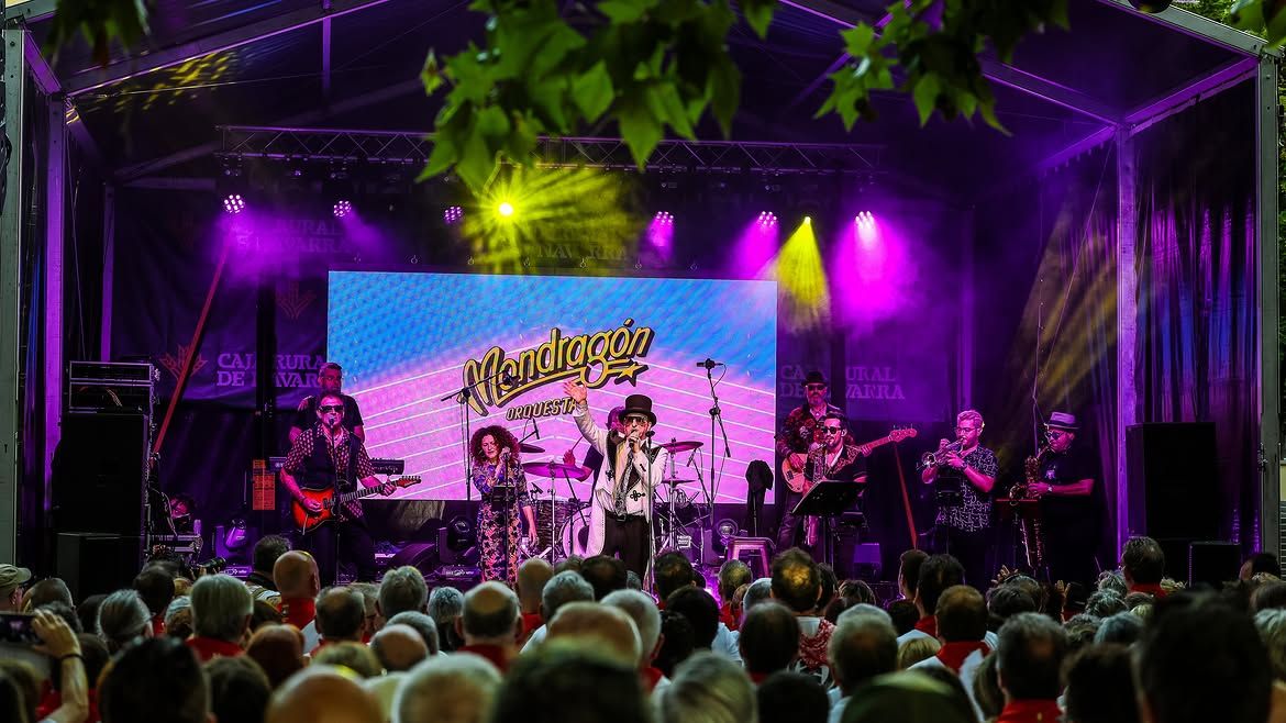 La Orquesta Mondragón en uno de sus conciertos. | INSTAGRAM DE LA BANDA