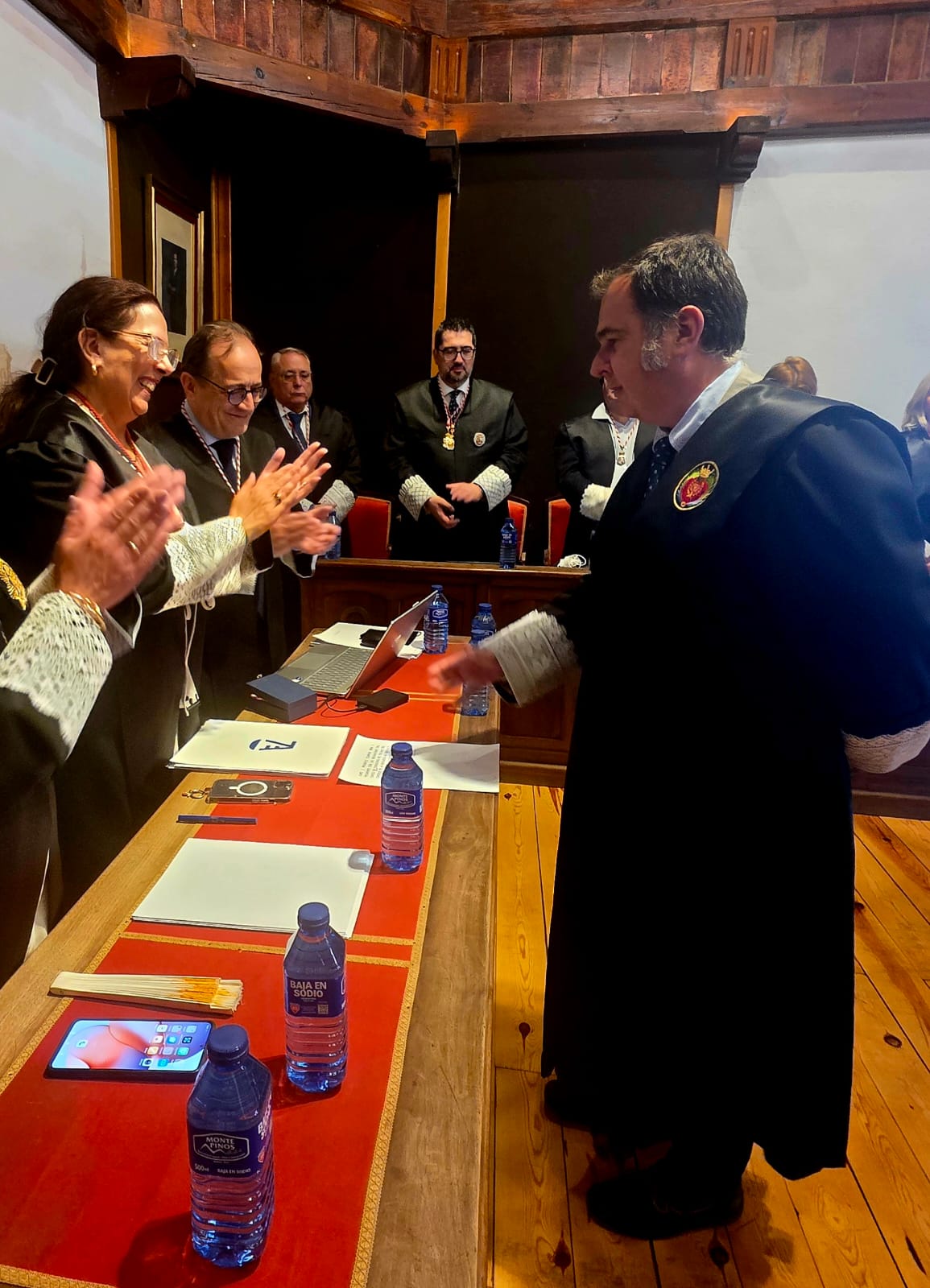 El abogado Manuel Núñez jura como consejero del CACYL. | L.N.C.
