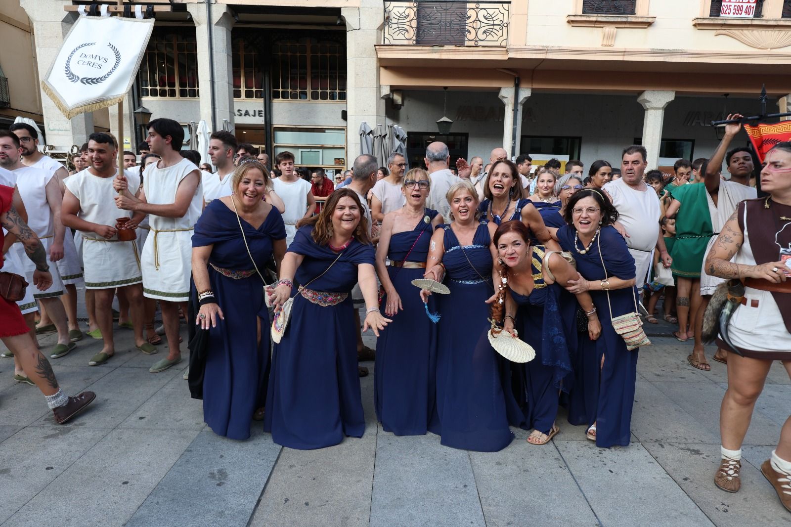 Desfile de Astures y Romanos. | FERNANDO OTERO
