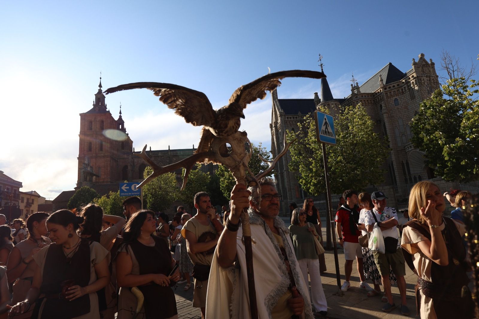 Desfile de Astures y Romanos. | FERNANDO OTERO
