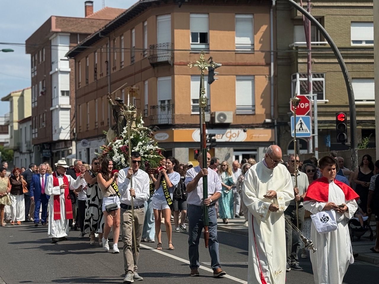 Trobajo del Camino honra a Santiago Apóstol 