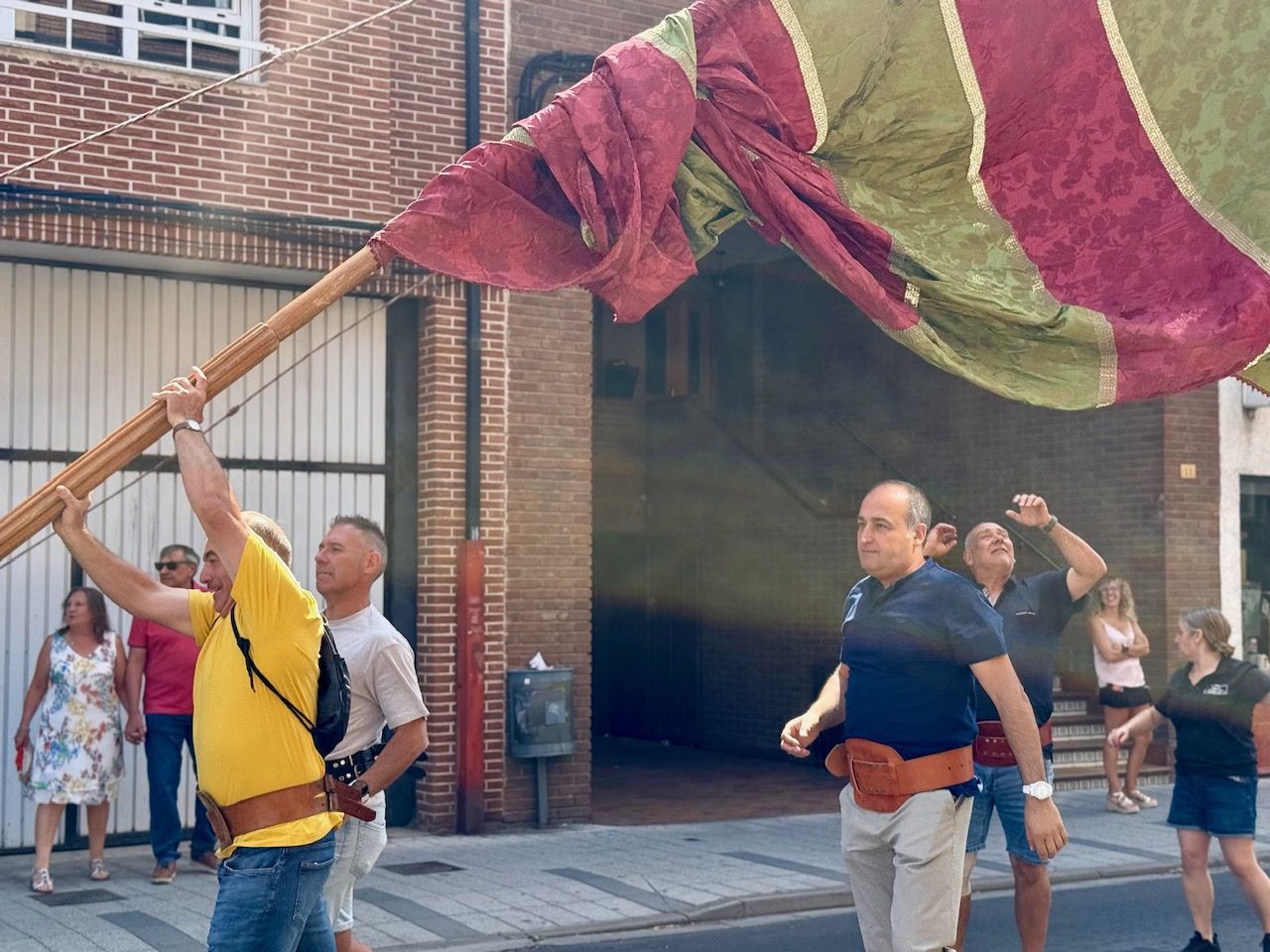 Trobajo del Camino honra a Santiago Apóstol 