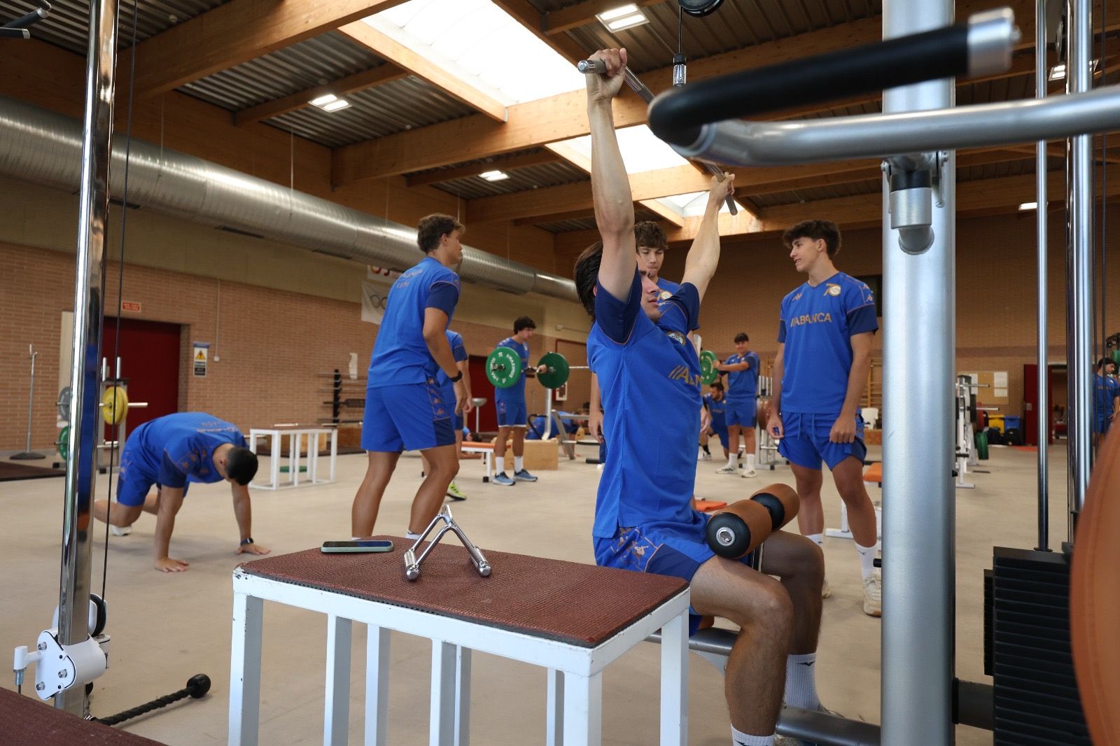 Primer entrenamiento del Ademar 2026 27  (6)