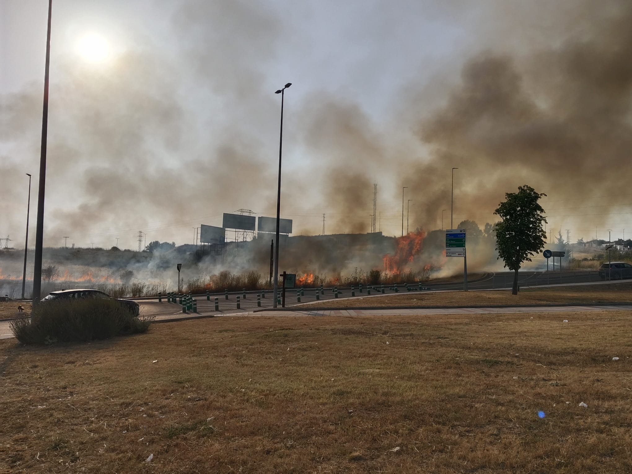 Incendio en las inmediaciones del Barrio de la Inmaculada. | L.N.C.