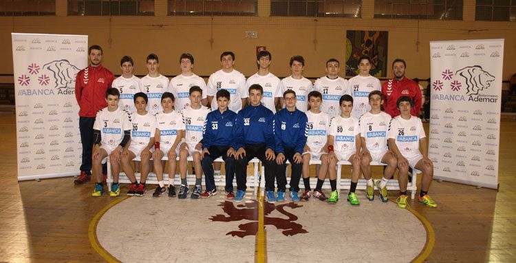 Plantilla de los cadetes de primer año del conjunto ademarista.