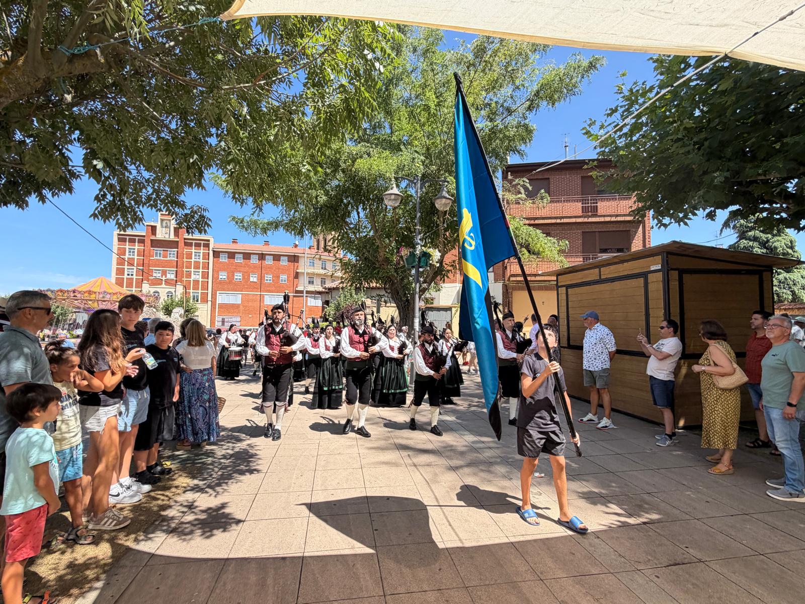 III Astur Feria en Valencia de Don Juan (25)