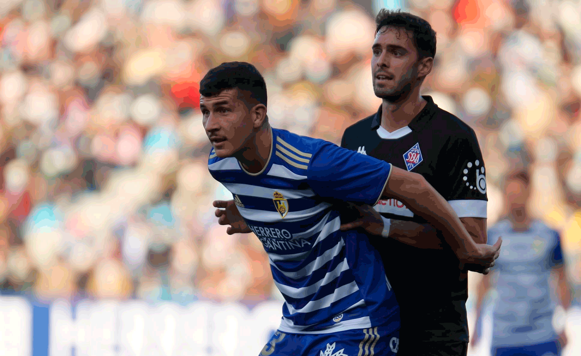 El berciano y canterano Saúl Crespo durante un partido con la Ponferradina en la 20 21 en El Toralín