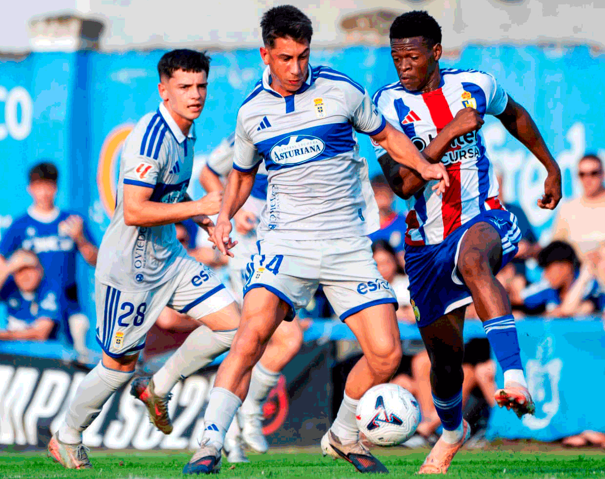 La Ponferradina cambia su rival para el amistoso en Toral de los Vados, será el Oviedo B. REAL OVIEDO La Ponferradina cambia su rival para el amistoso en Toral de los Vados, será el Oviedo B. REAL OVIEDO