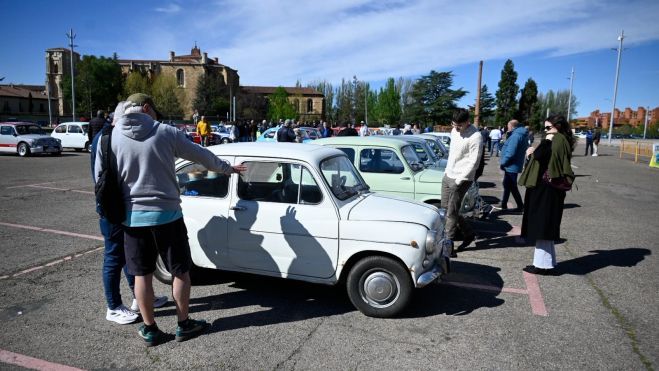 Los coches leoneses están entre los más envejecidos de Castilla y León. | SAÚL ARÉN Los coches leoneses están entre los más envejecidos de Castilla y León. | SAÚL ARÉN