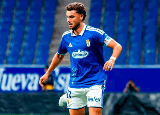Álex Cardero llega cedido a la Cultural por el Real Oviedo. REAL OVIEDO
