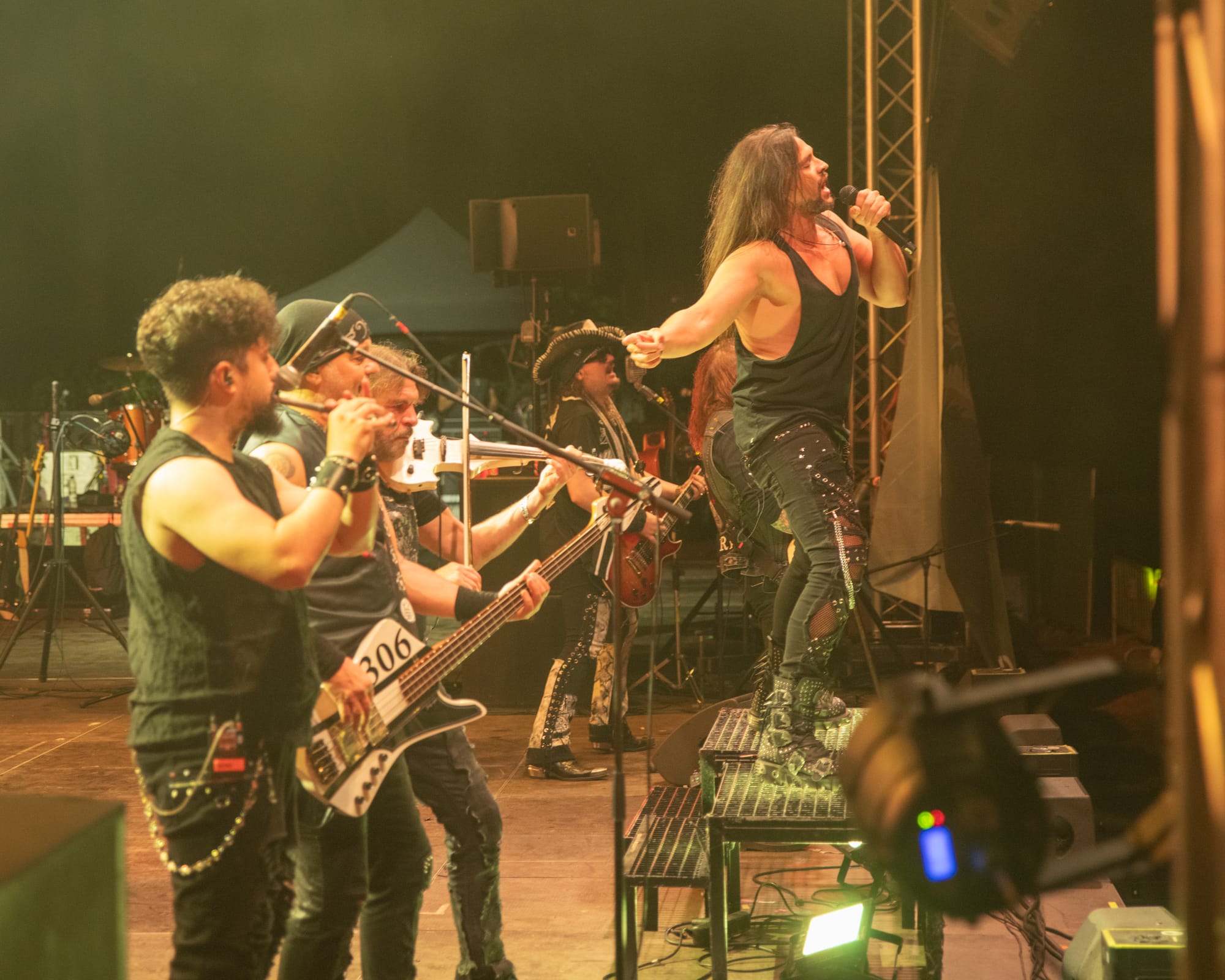 La segunda edición del Porma Music Summer Festival llena Vegaquemada 