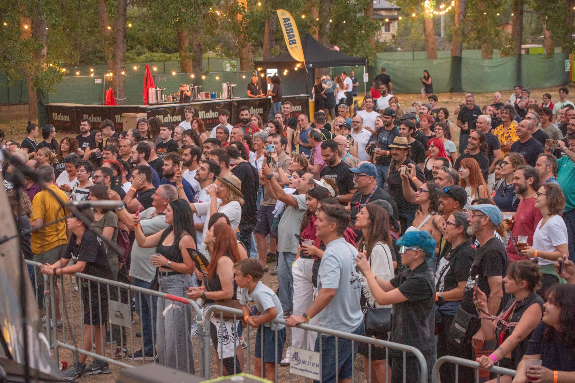 La segunda edición del Porma Music Summer Festival llena Vegaquemada 