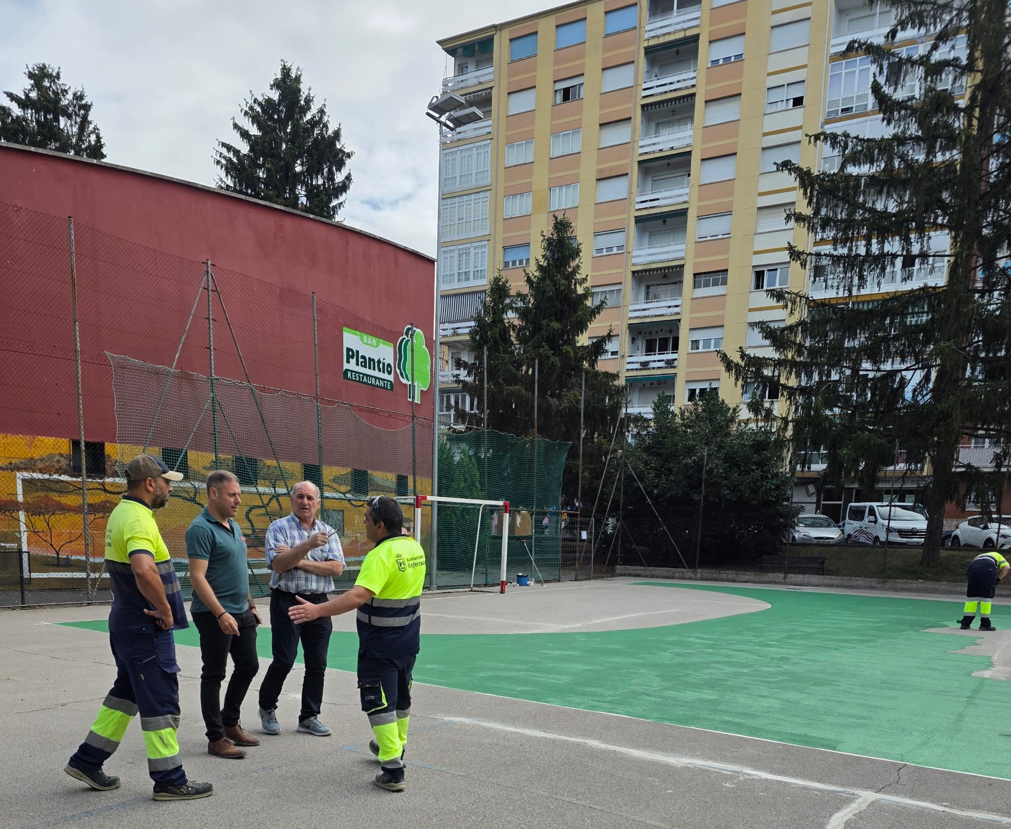 Reparación de las pistas del Plantío.