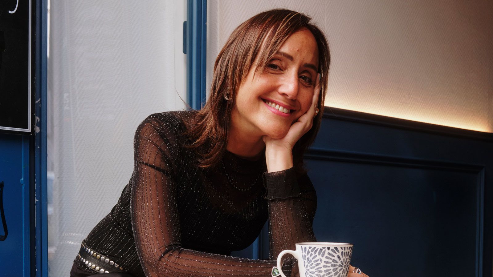 Silvia Herreros de Tejada es la autora de ‘Juvencolía. Sobrevivir al hechizo de la juventud eterna’. | OLIVIA LÓPEZ