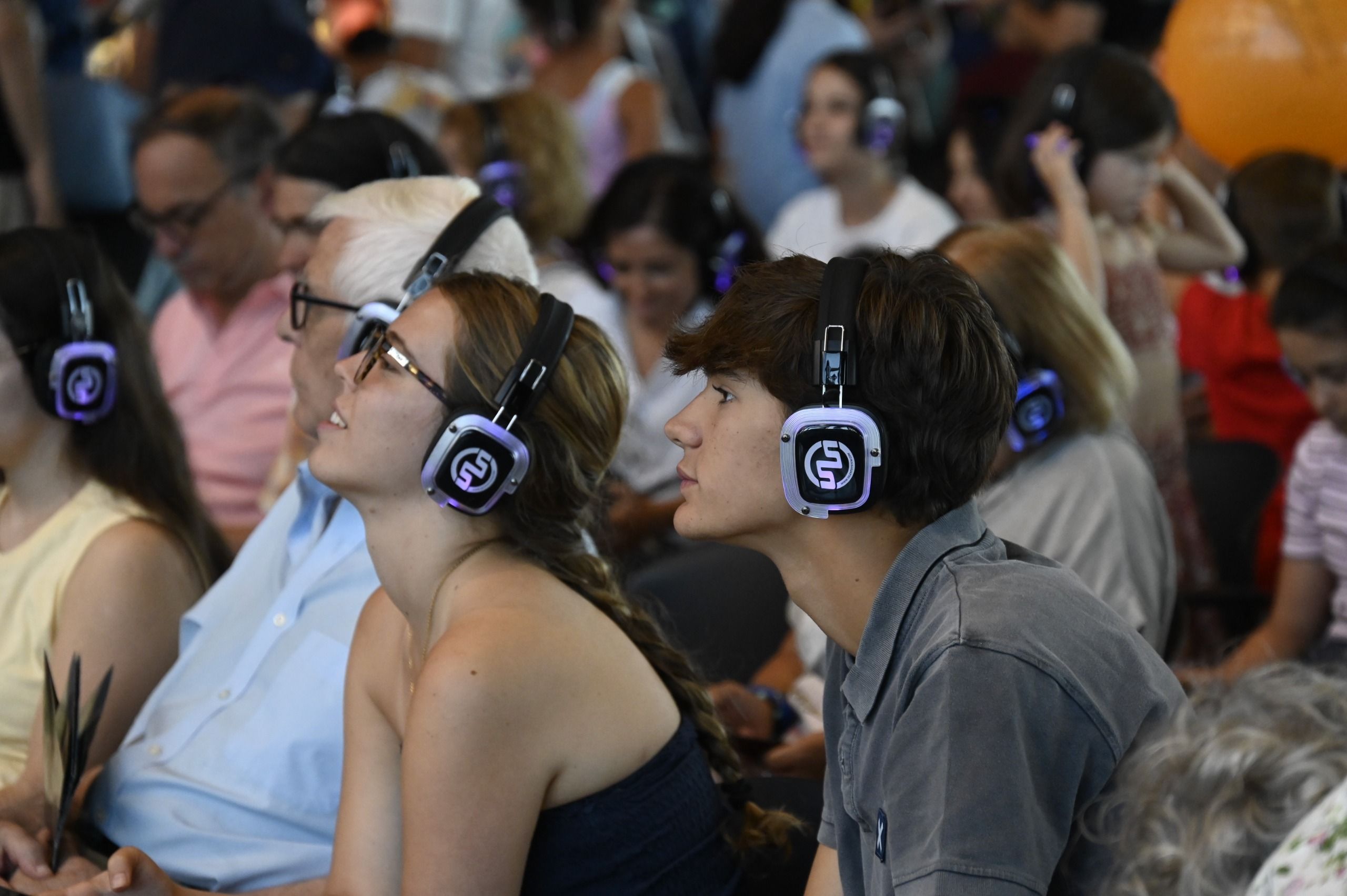 Talleres de la ESA en el Palacio de Exposiciones en torno al eclipse solar. | SAÚL ARÉN
