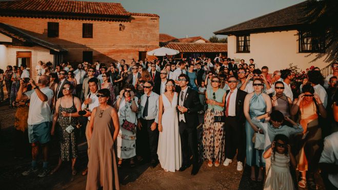 Cerca de 200 invitados procedentes de países como Argentina, Uruguay y Reino Unido han acompañado a Laura y Dani