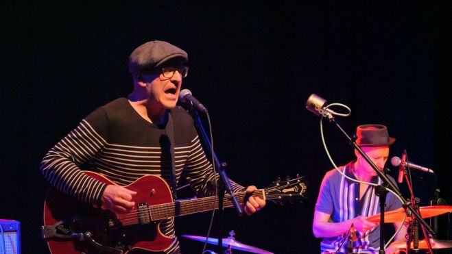El músico celebrando un concierto en el Teatro El Albéitar. VICENTE GARCÍA