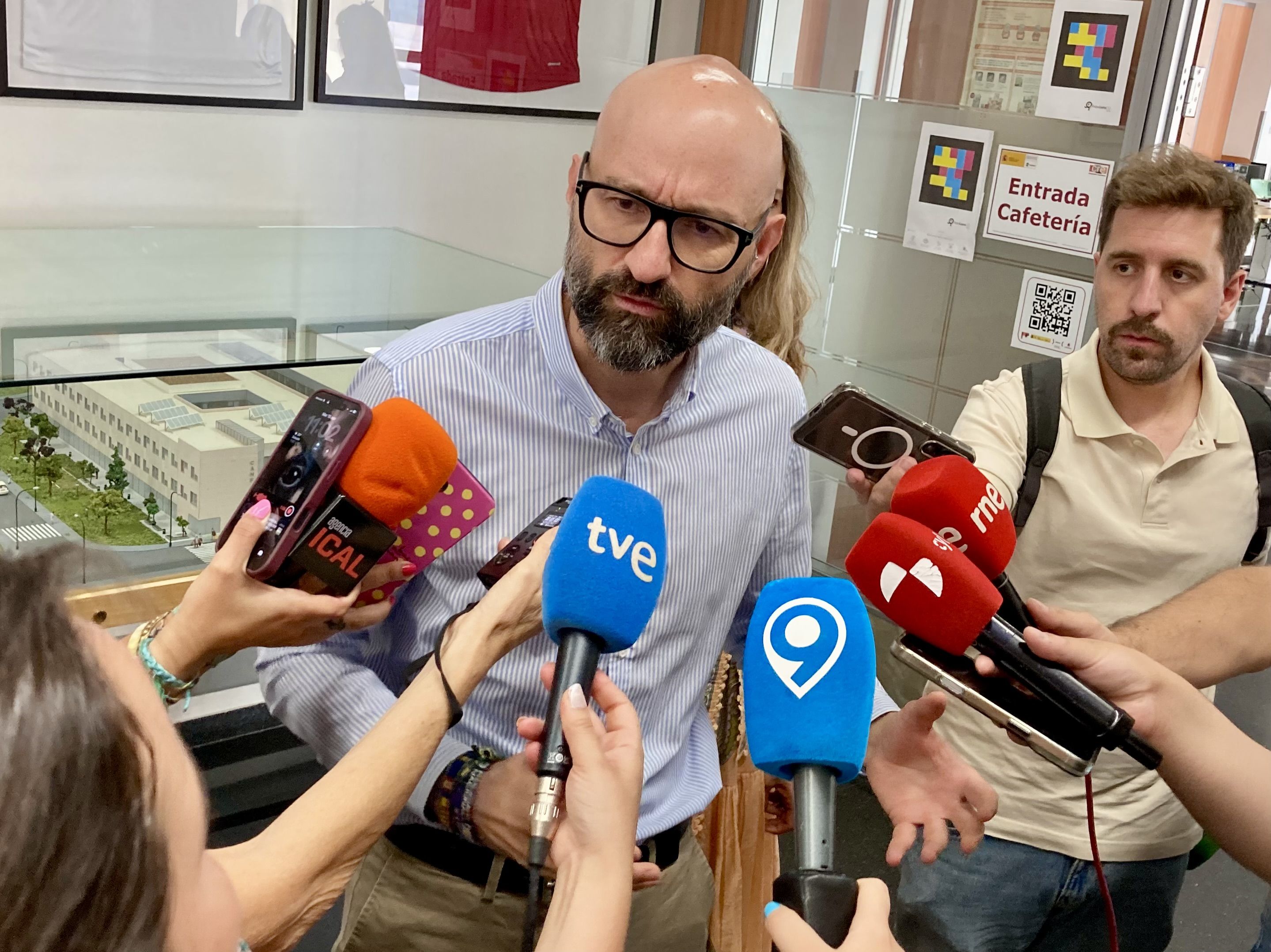 El subdelegado del Gobierno en León, Héctor Alaiz. | PEIO GARCÍA