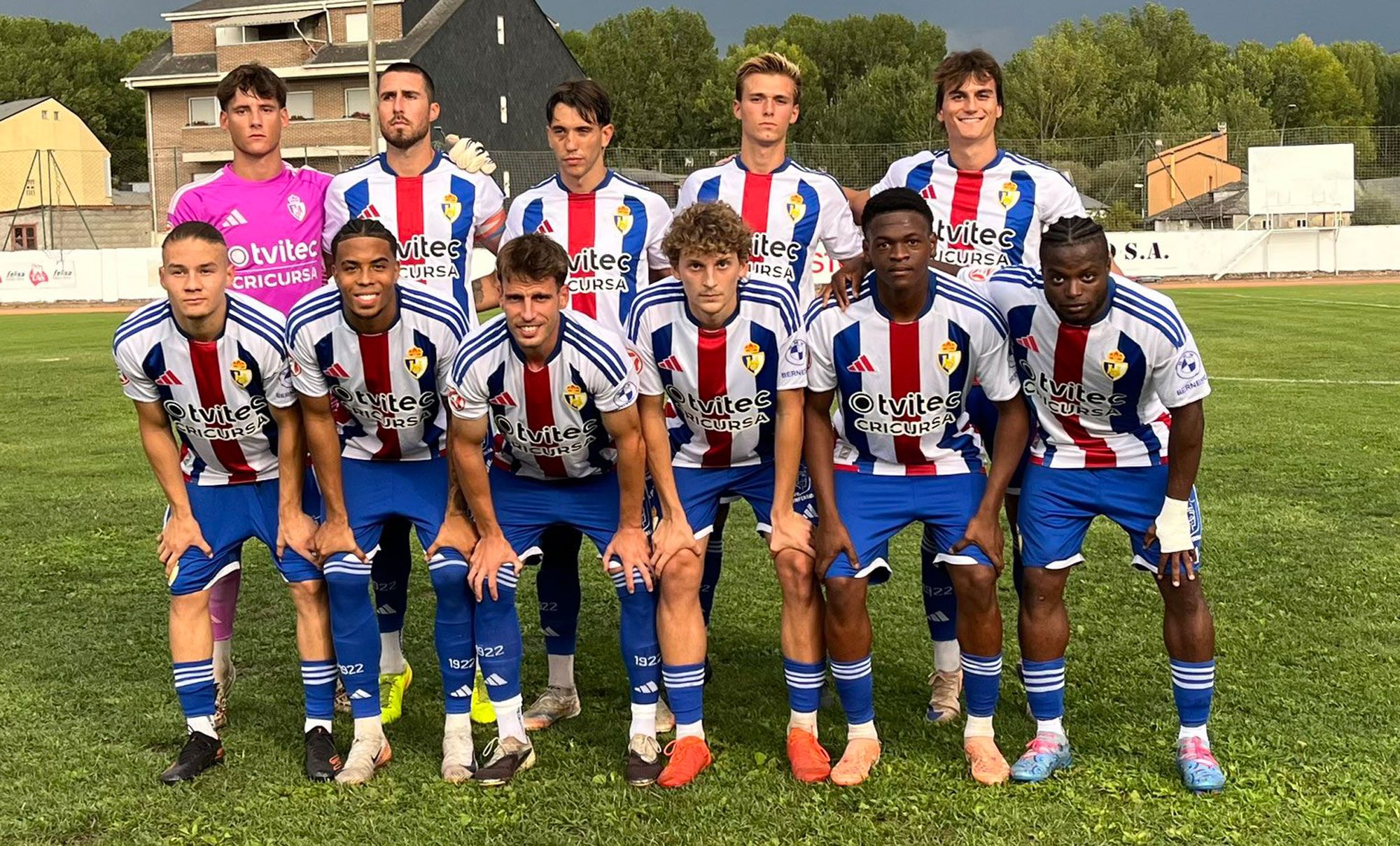 Once inicial que presentó la Ponferradina en su último amistoso. | SDP