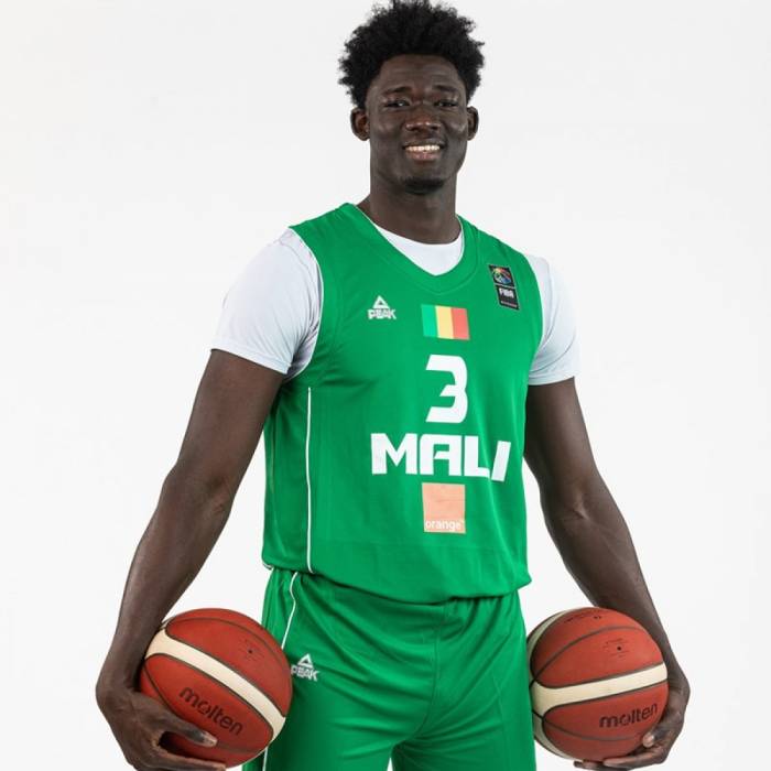 Souley, con la selección de Mali, ha fichado por la Cultural. | PROBALLER
