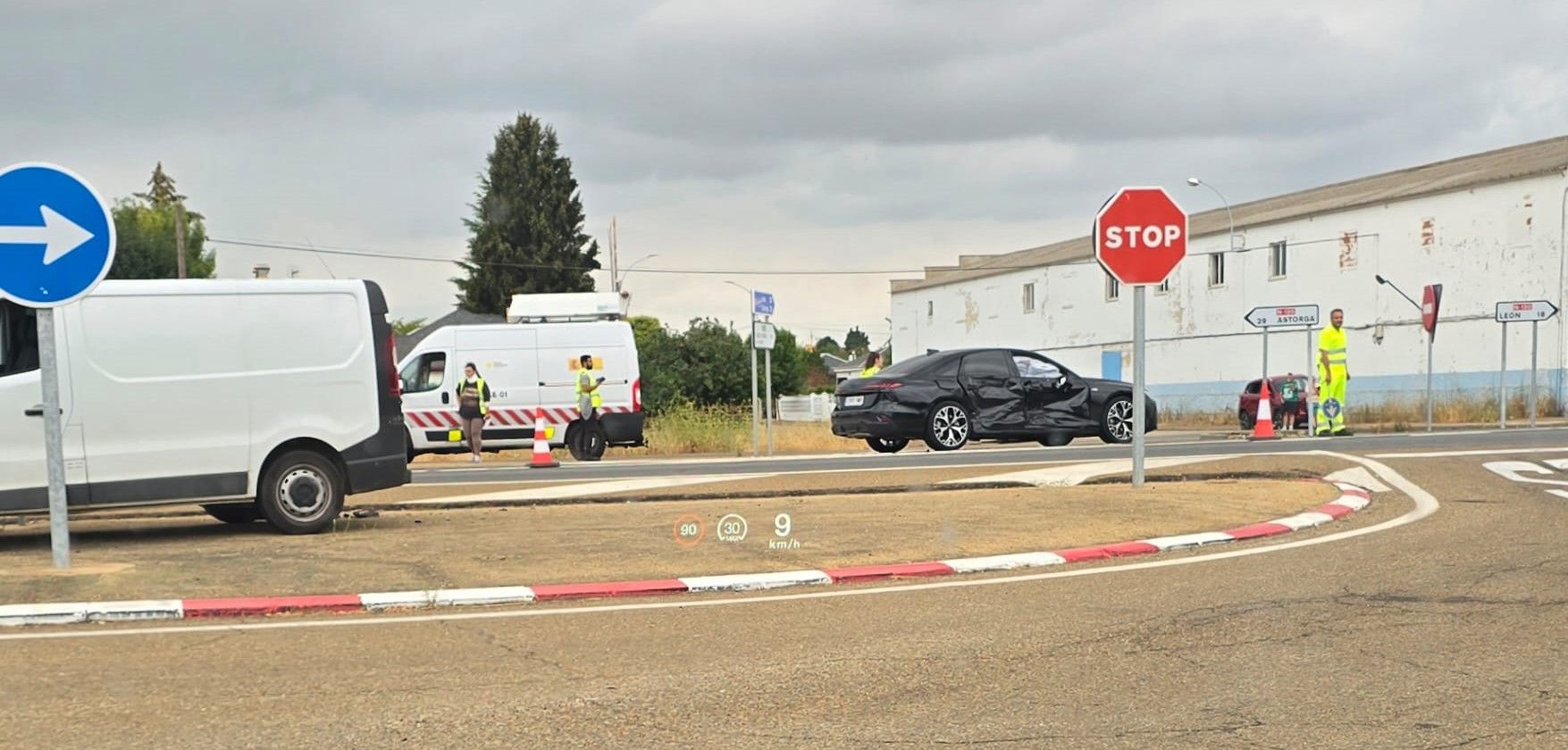 Accidente de tráfico registrado en Villadangos del Páramo | L.N.C. Accidente de tráfico registrado en Villadangos del Páramo | L.N.C.
