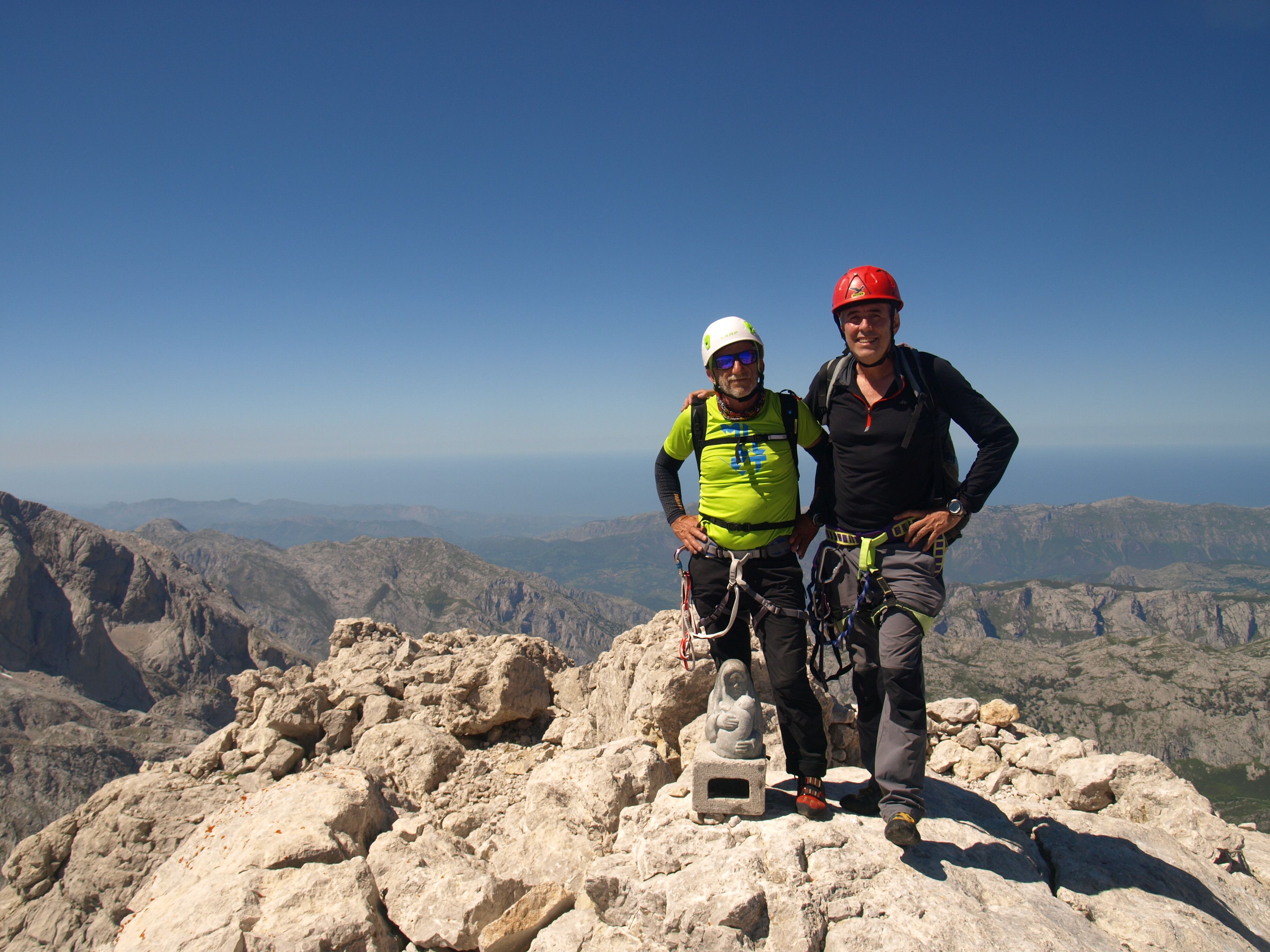 Cumbre Naranjo.