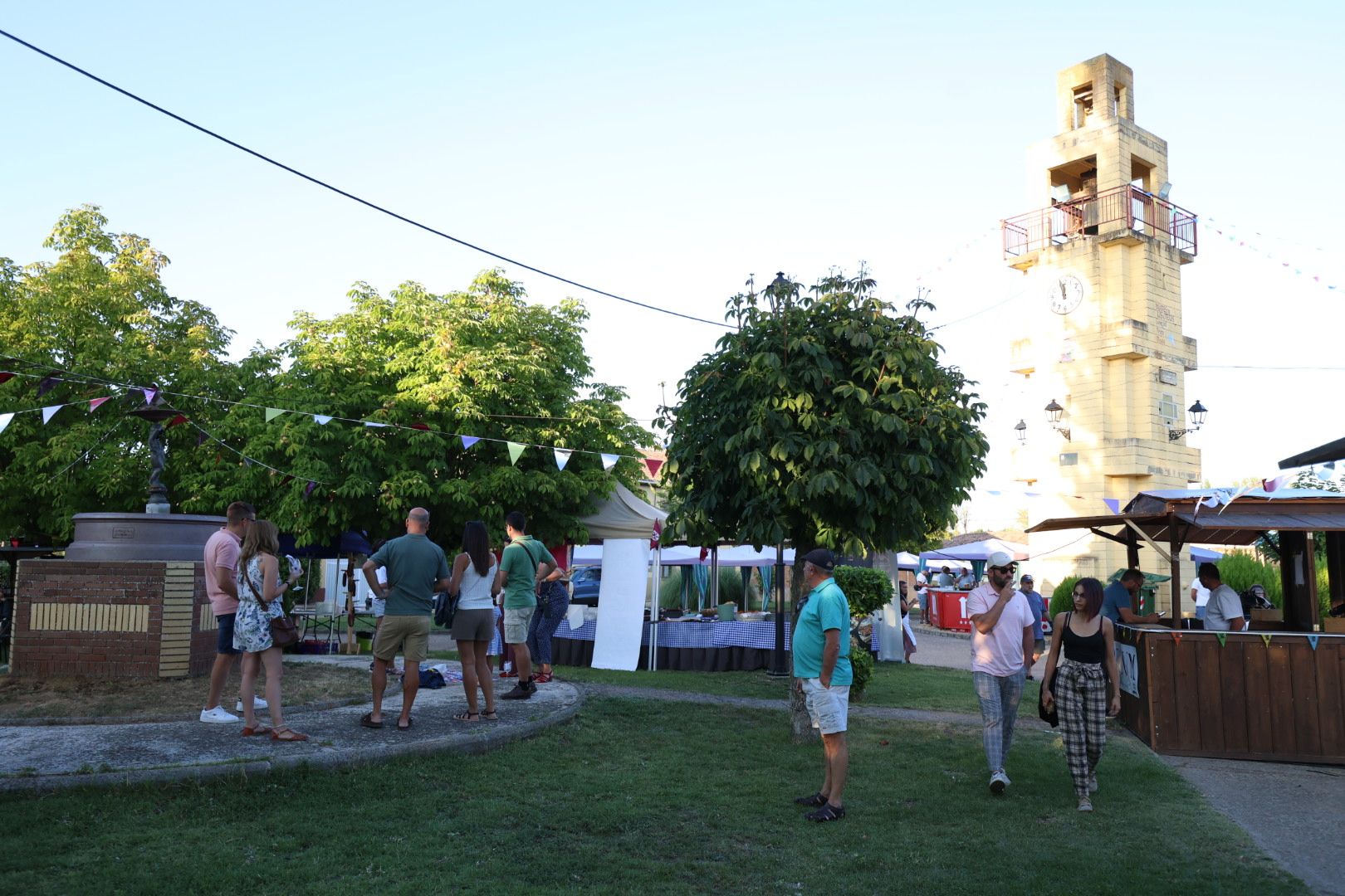 Feria del Prieto Picudo de Pajares de los Oteros. | FERNANDO OTERO