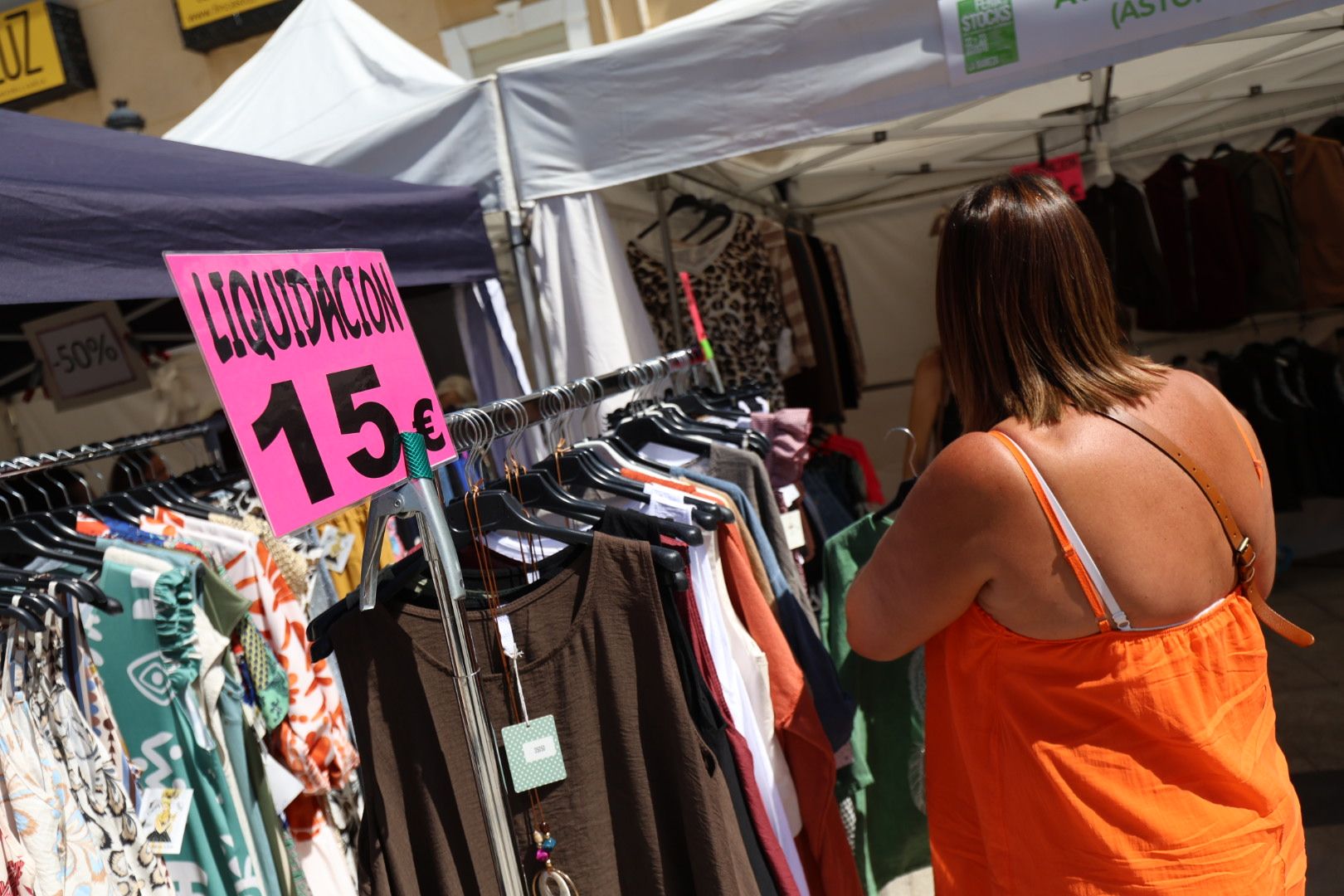 La Feria de Stocks del Comercio de la Bañeza, en imágenes 