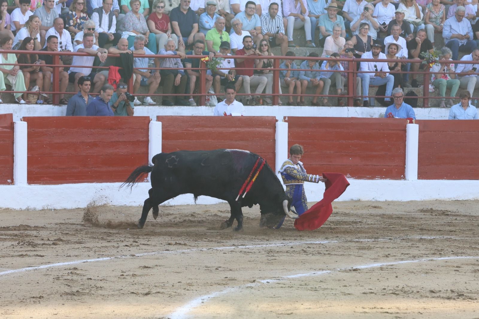 Corrida de toros en Astorga. | FERNANDO OTERO